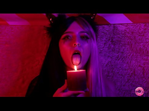 ❤️ מציצה נלהבת מ-Sexy Succubus עם הגשמה בפה סופר-פורנו בפורנו iw.xxxtun.ru ﹏